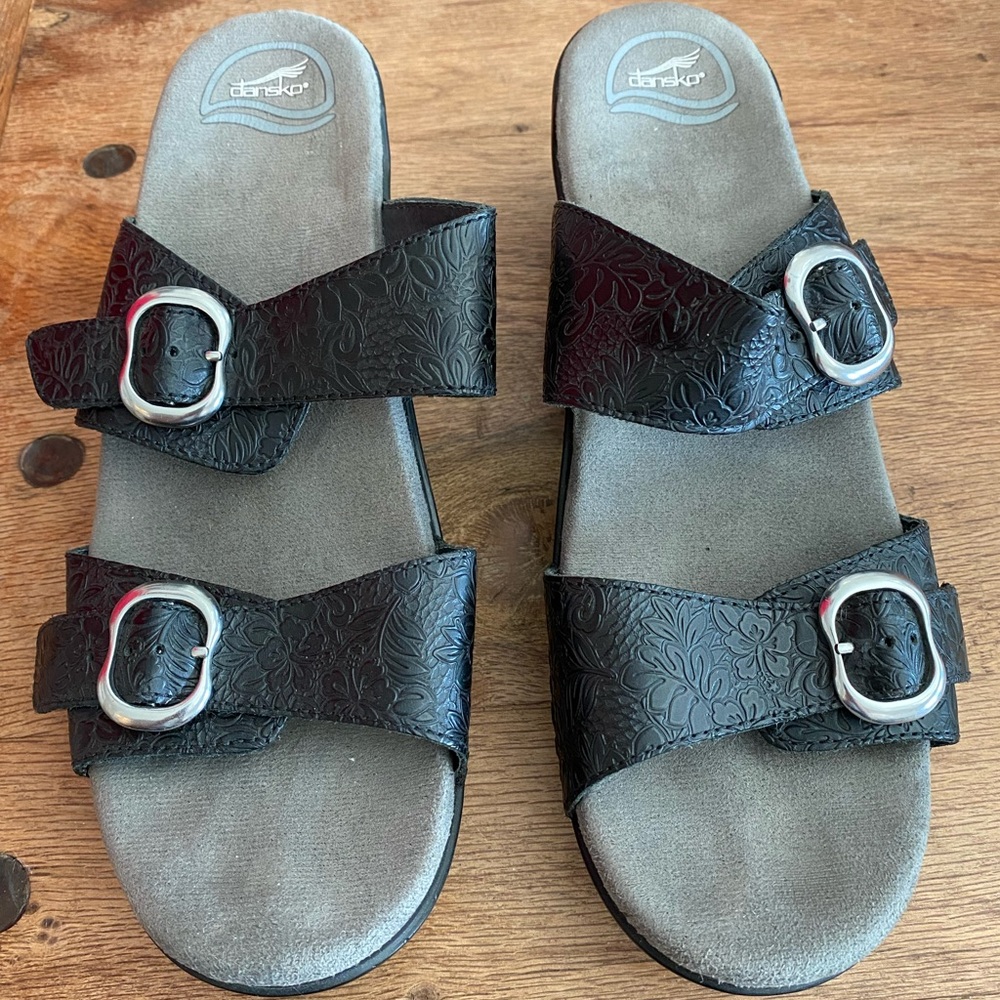 Dansko Womens Clog Sandals